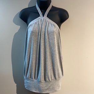 Arden B T-shirt Halter Top
